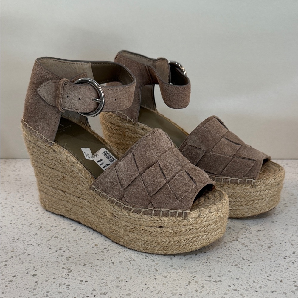 NWT Taupe Platform Wedge Sandals